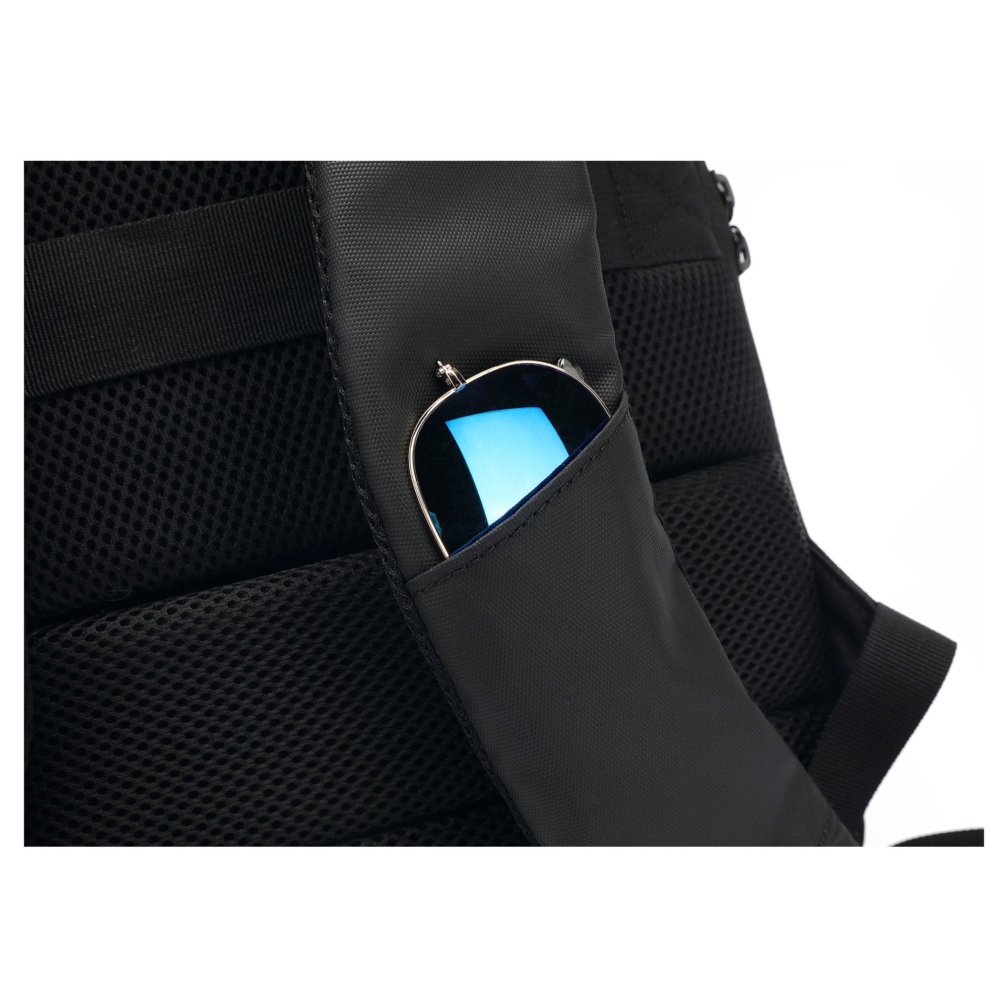 Ranac za Laptop 15.6 Yenkee YBB 1501 Antitheft/crni