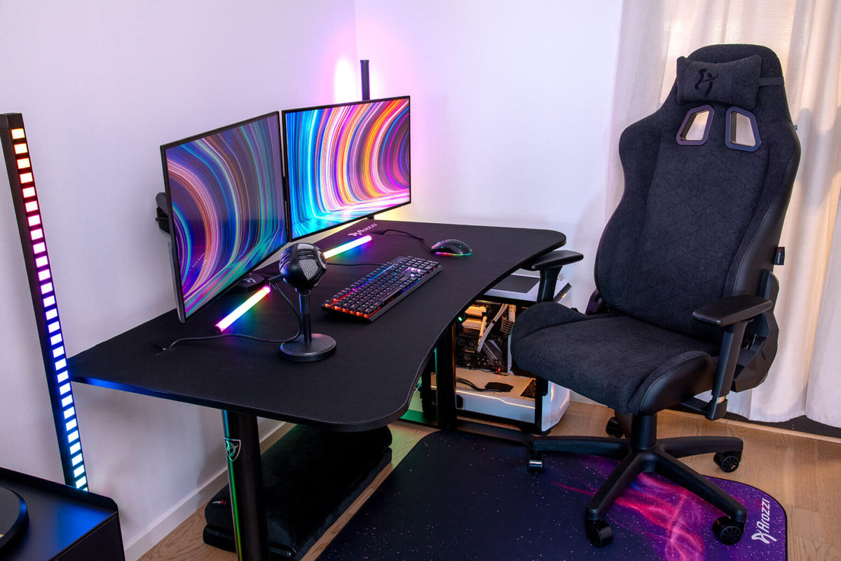 Arozzi Arena Medium Gaming Desk - Pure Black