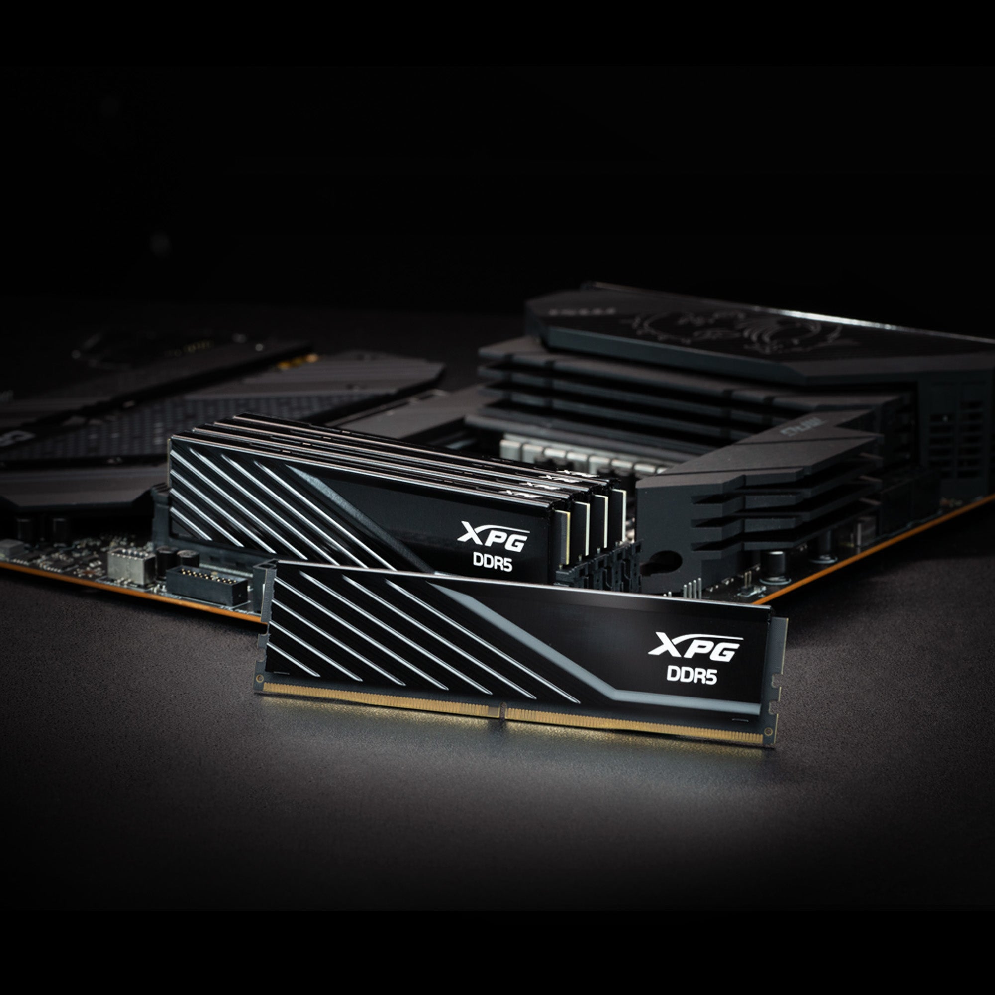 ADATA XPG LANCER BLADE memory module 32 GB 2 x 16 GB DDR5 288-pin DIMM ECC (AX5U6000C4816G-DTLABBK)